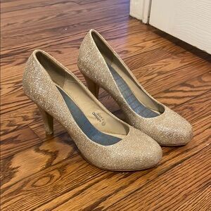 Elegant Gold Glitter Heels